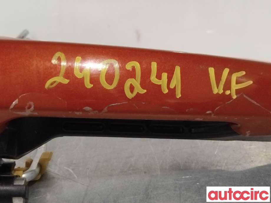Dørhåndtak utv venstre foran til Toyota Auris 2010-2012 (Type I, Fase 2)  (TOYOTA|692020D010|692170D903|692110D901)