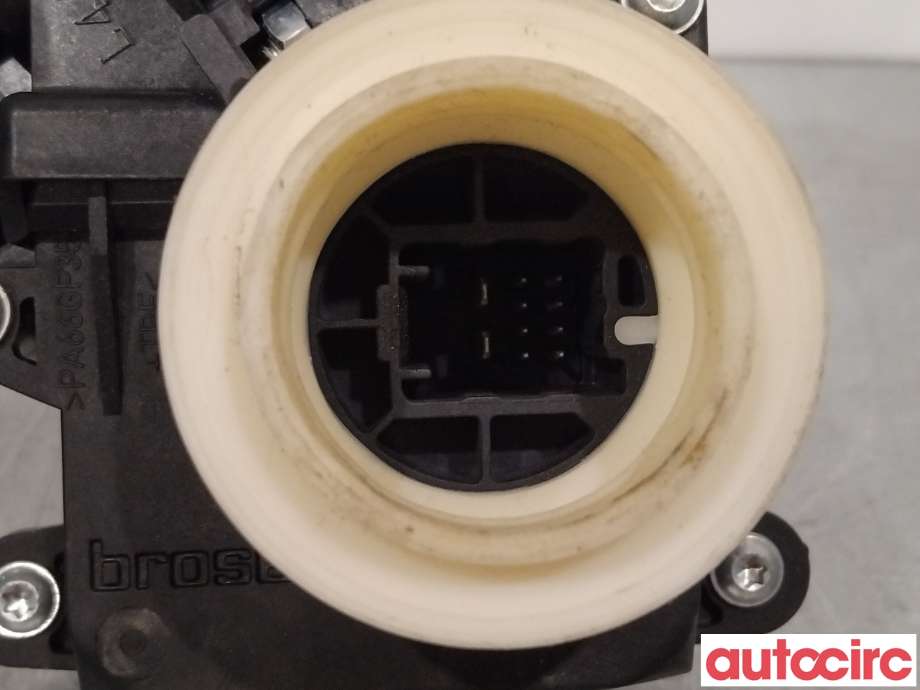 Ruteheis venstre foran til Toyota Auris 2010-2012 (Type I, Fase 2)  (TOYOTA|6982002330|977555-106)