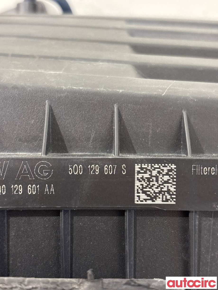 Luftfilterboks til Škoda Octavia 2013-2016 (Type III, Fase 1)  (SKODA|5Q0129607S|)