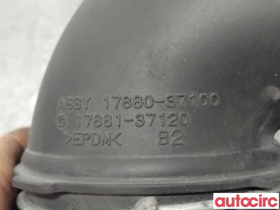 Luftslange innsug til Toyota Prius +7 2012-2020 (Type III) (stasjonsvogn) (stasjonsvogn) (TOYOTA|1788137120||17881-37120)
