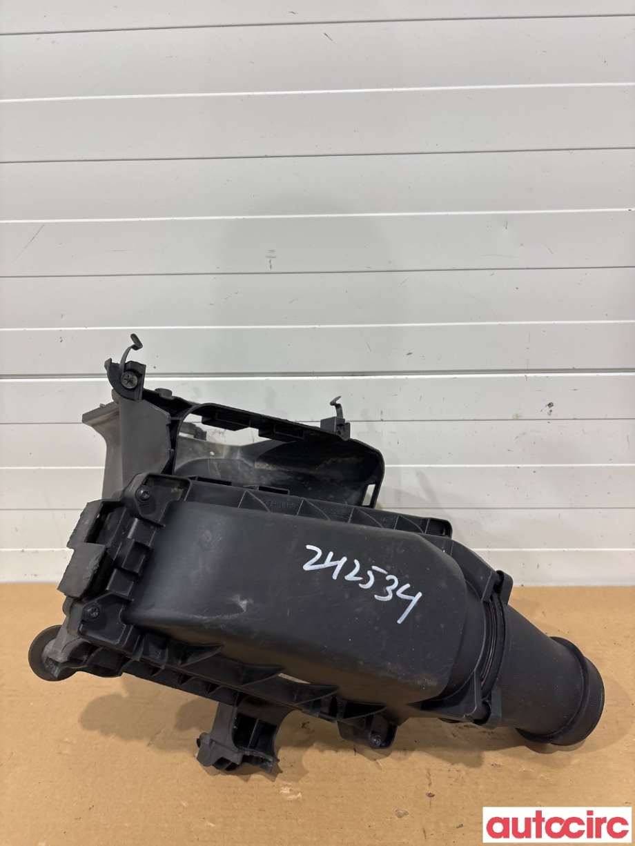 Luftfilterboks til Mercedes A-Klasse 2012-2018 (W176) (W176) (MERCEDES|A2700900601|)