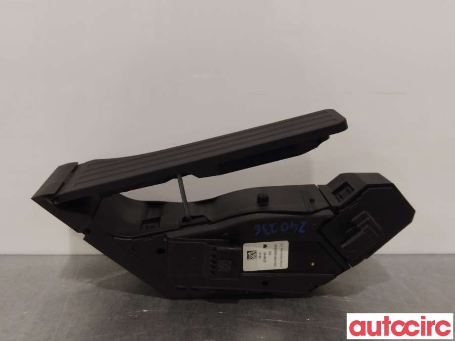 Pedal gass til Mercedes EQC 2019-->>  (MERCEDES|A2533001900)