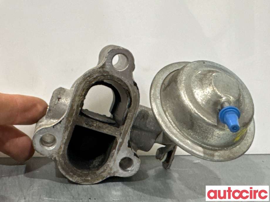 EGR-ventil til Toyota Auris 2013-2015 (Type II, Fase 1) (TOYOTA|2563033010|)