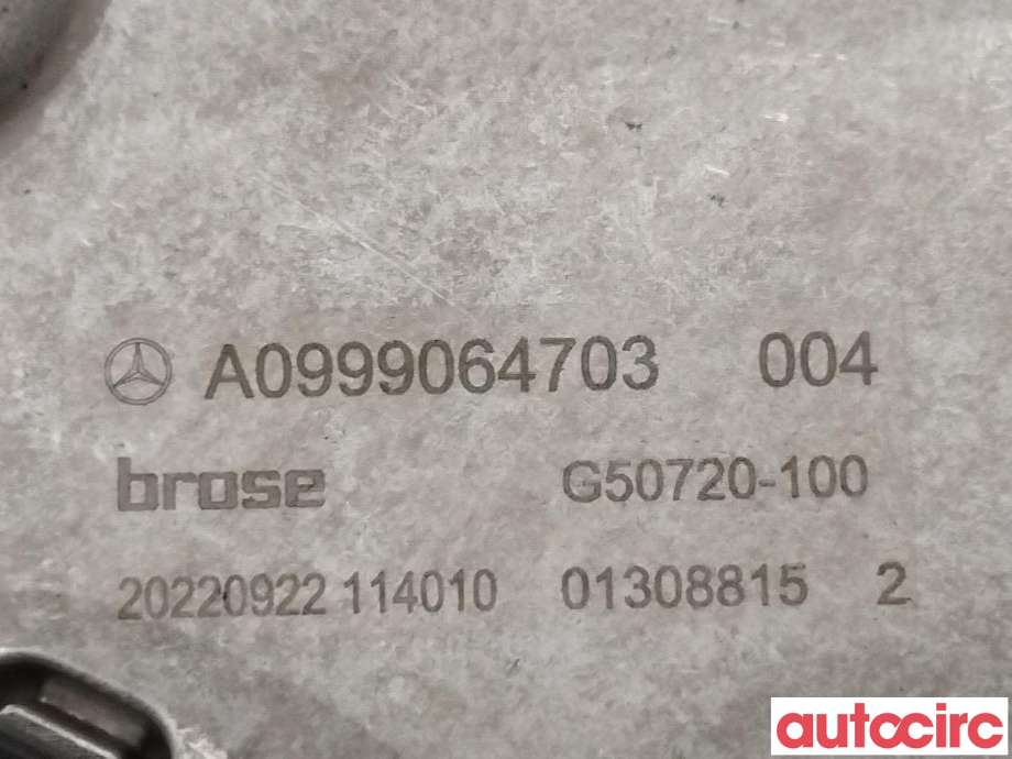 Baklukeåpner motor til Mercedes EQC 2019-->>  (MERCEDES|A0999064703|G50720-100)