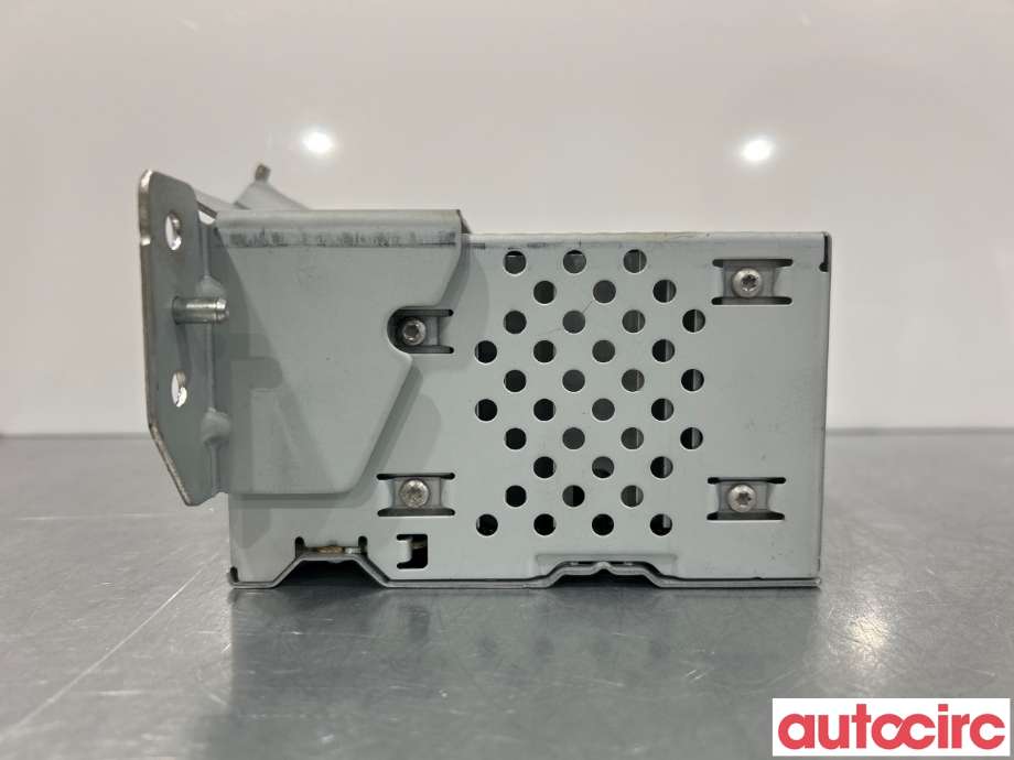Bilstereo til Ford Fiesta 2017-->> (Type VII) (FORD|2427739|H1BT-18C815-ZT)
