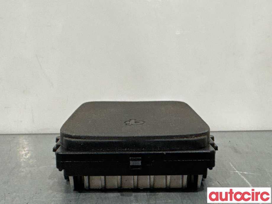 Diverse deler til Hyundai Ioniq Electric 2016-2019 (Fase 1)  (HYUNDAI|95560G7000|WC-LP02|95560-G7000)