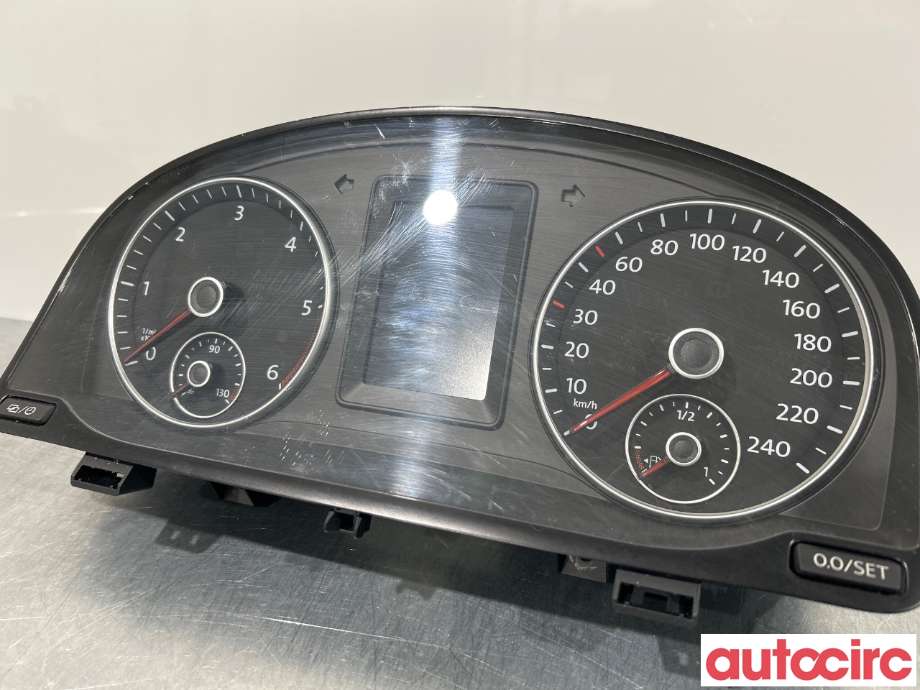 Instrumentpanel til VW Caddy 2015-2020 (Type III, Fase 3)  (VOLKSWAGEN|2K5920876K)