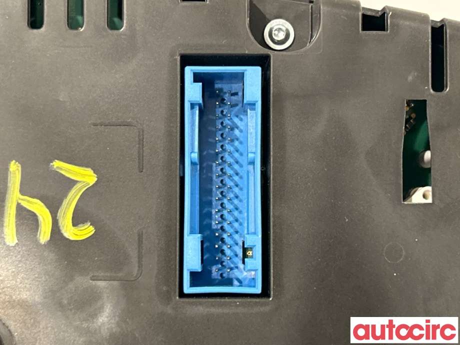 Instrumentpanel til VW Caddy 2015-2020 (Type III, Fase 3)  (VOLKSWAGEN|2K5920876K)