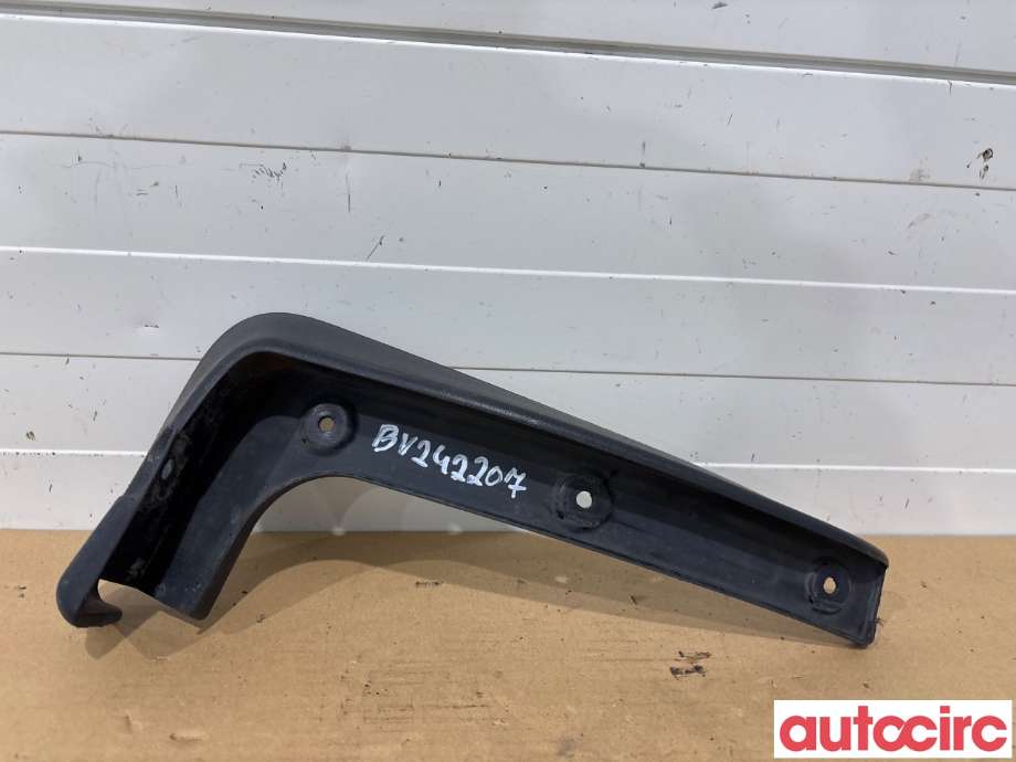 Skvettlapp til Hyundai Santa Fe 2012-2020 (Type III) (HYUNDAI|868412W000|86841-2W000)