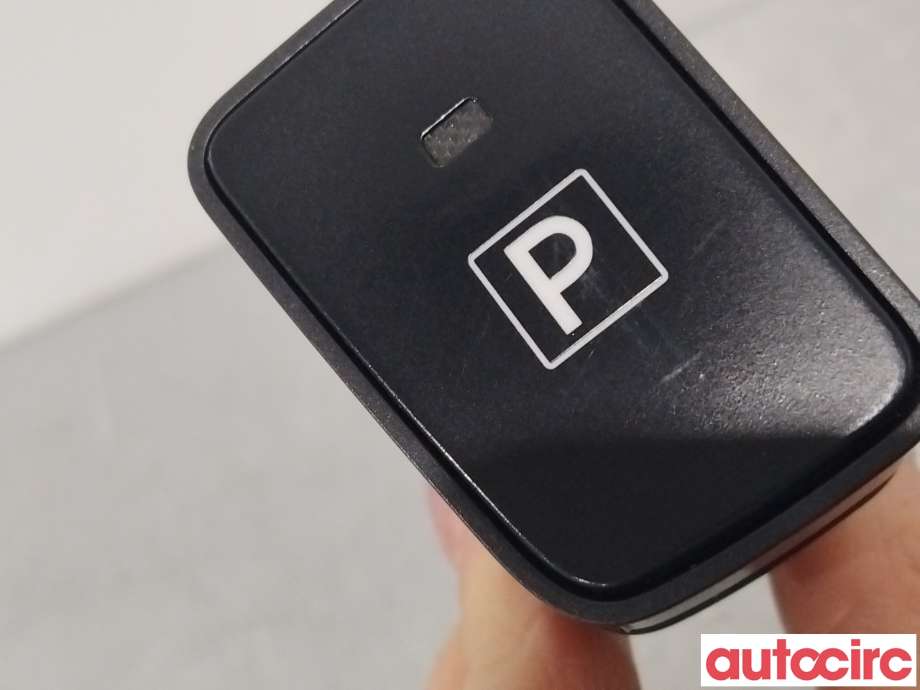 Bryter elektrisk håndbrekk/parkbrems til Toyota Auris 2013-2015 (Type II, Fase 1) (TOYOTA|8471802020||84718-02020)