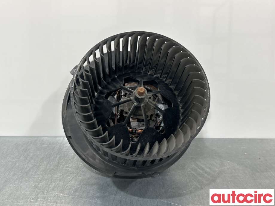 Varmeapparat motor til VW Caddy 2015-2020 (Type III, Fase 3) (VOLKSWAGEN|1K1819015E||1K1819015F)