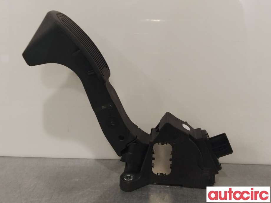 Pedal gass til Toyota Auris 2013-2015 (Type II, Fase 1) (TOYOTA|7811002120||78110-02120)