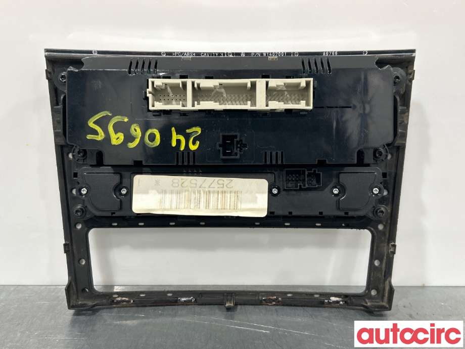 Varmeapparat betjening til Mercedes GLK 2008-2015 (X204) (X204) (MERCEDES|A2519000101|A2519060300)