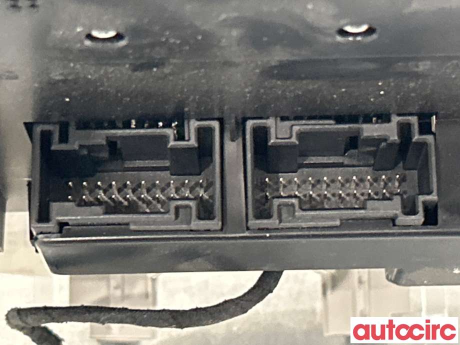 Tak konsoll til Mercedes GLK 2008-2015 (X204) (X204) (MERCEDES|A16487030267E94|A1648703026)