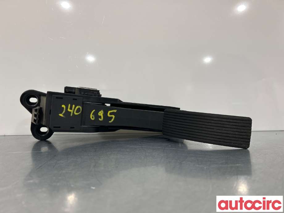 Pedal gass til Mercedes GLK, 2008-2015 (X204) (X204) (MERCEDES|A164300000464)