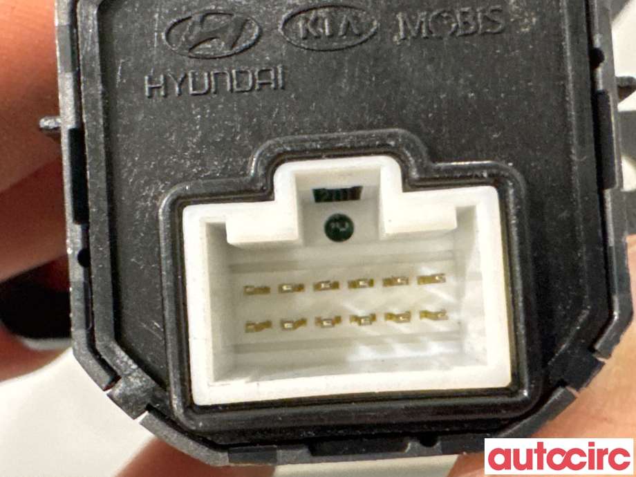 Bryter start/stopp til Hyundai Ioniq Electric 2016-2019 (Fase 1)  (HYUNDAI|95430G7500TKB|170511-4|95430-G7500TKB)