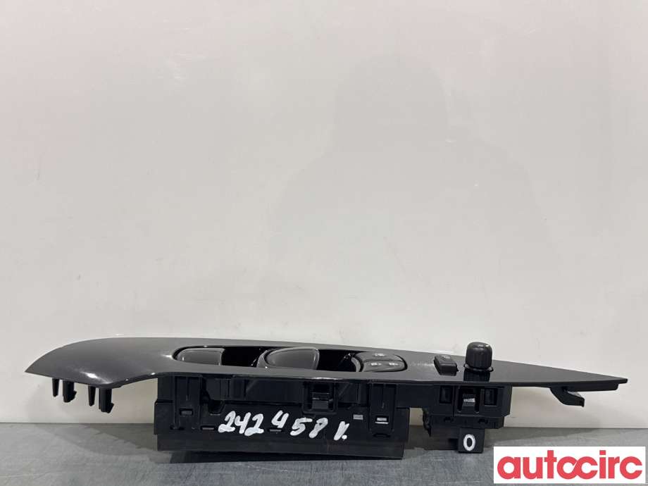 Bryter ruteheis til Nissan Leaf 2011-2017 (Type I)  (NISSAN|254013NA0B|)