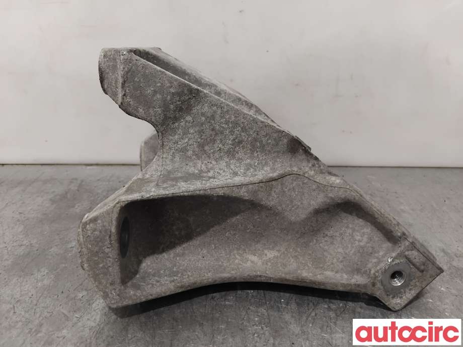 Motorfeste til Porsche Cayenne 2010-2017 (92A) (92A) (PORSCHE|95811520140||7L6199308D)