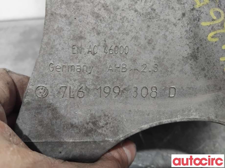 Motorfeste til Porsche Cayenne 2010-2017 (92A) (92A) (PORSCHE|95811520140||7L6199308D)