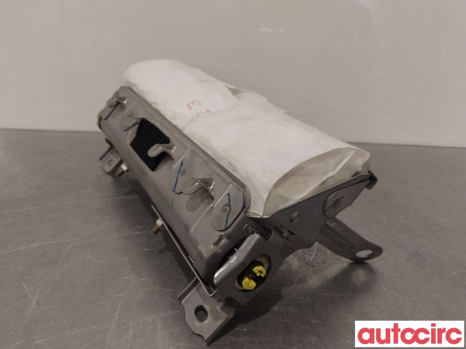 Airbag kne til Toyota Urban Cruiser 2009-2014  (TOYOTA|7390052030B0|)