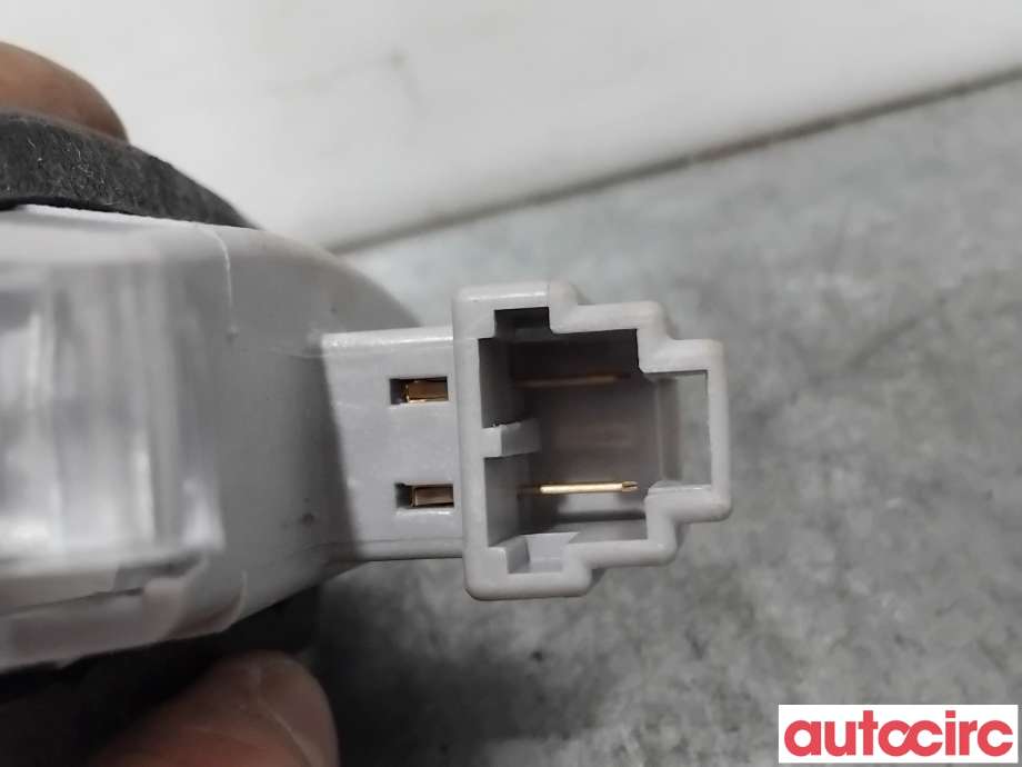 Skiltlys til Mitsubishi Outlander 2012-2015 (Type III, Fase 1)  (MITSUBISHI|8341A009|)