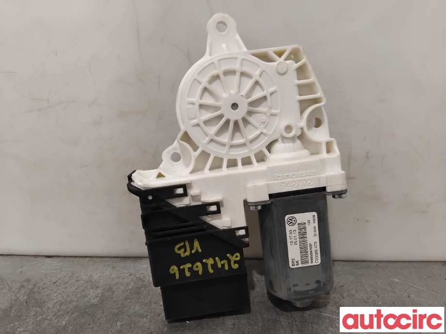 Ruteheis venstre bak til VW Tiguan 2011-2016 (Type I, Fase 2)  (VOLKSWAGEN|5N0959703F|C03385-473)