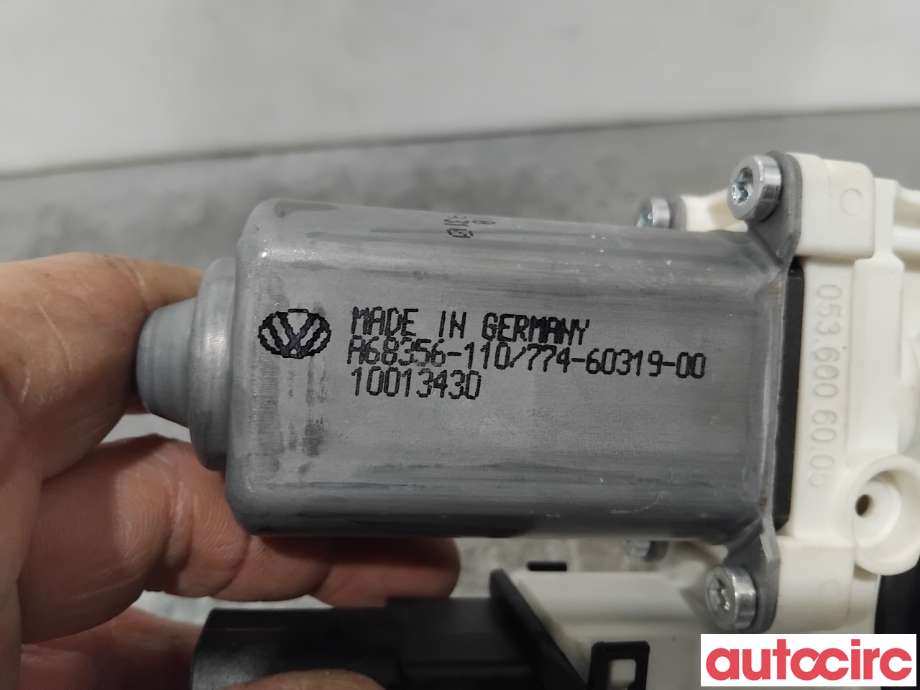 Ruteheis venstre bak til VW Tiguan 2011-2016 (Type I, Fase 2)  (VOLKSWAGEN|5N0959703F|C03385-473)