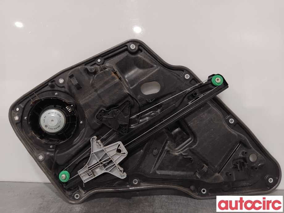Ruteheis til VW Tiguan 2011-2016 (Type I, Fase 2)  (VOLKSWAGEN|5N0839461A||5N0839729R)