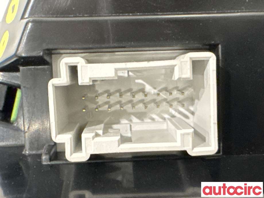 Instrumentpanel til Mercedes C-Klasse 2011-2014 (Fase 2) (W204) (W204) (MERCEDES|A2049004609|A2C53435305|A2049005513)