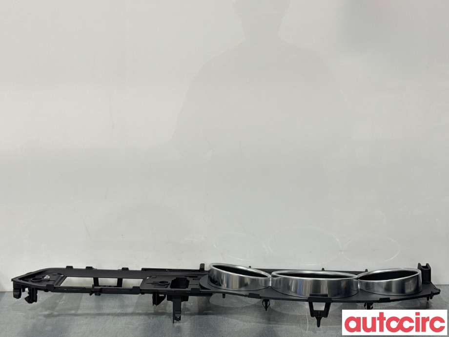Dashbord diverse til Mercedes C-Klasse 2011-2014 (Fase 2) (W204) (W204) (MERCEDES|A2046890239|)