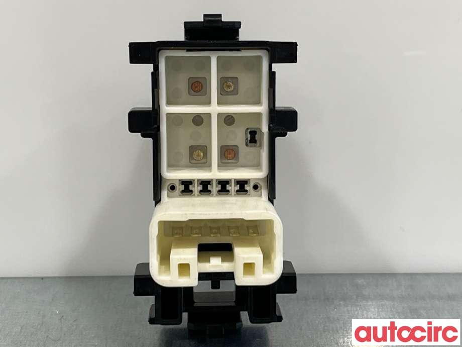 Bryter ruteheis til Toyota RAV4 2016-2019 (Type IV, Fase 2)  (TOYOTA|848100D030|8481052030)