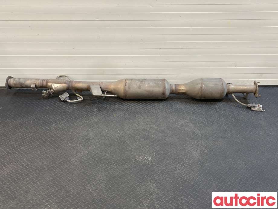 Eksos midtre til Nissan Navara 2016-->> (D23) (D23) (NISSAN|208434HK0A|208S25JM0A)