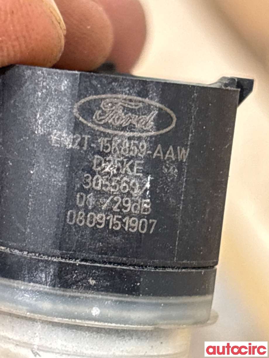 Parkeringssensor bak til Ford Mondeo 2014-2019 (Type V, Fase 1)  (FORD|1899683|EM2T-15K859-AAW)