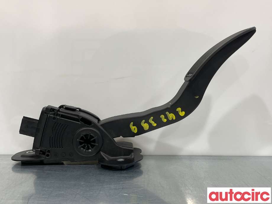 Pedal gass til Tesla Model X, 2016-->> (TESLA|1005307-00-A)