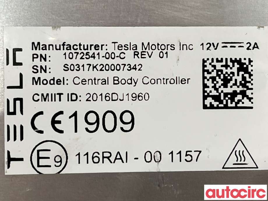 Styreenhet diverse til Tesla Model X 2016-->> (TESLA|1072541-00-F)