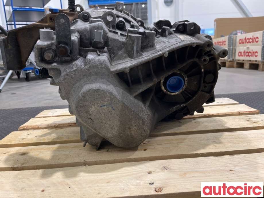 Girkasse manuell til Volvo V70 2005-2007 (Type II, Fase 2)  (VOLVO|8252132|)