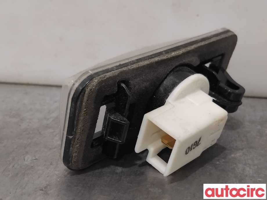 Skiltlys til Subaru Forester 2013-2019 (Type IV)  (SUBARU|84912FG110|)