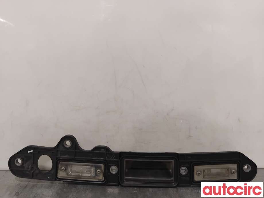 Bakluke/bakdør håndtak til VW Golf, Plus/Cross, 2005-2009 (Fase 1)  (VOLKSWAGEN|1T0827574L)