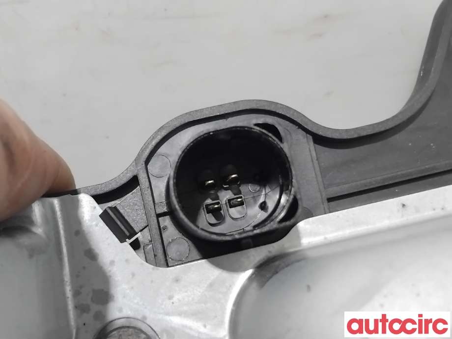 Bakluke/bakdør håndtak til VW Golf, Plus/Cross 2005-2009 (Fase 1) (VOLKSWAGEN|1T0827574L|)