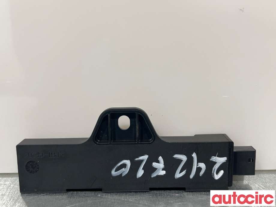 Antenne forsterker til BMW 5-Serie 2017-->> (G30/G31) (G30/G31) (BMW|65209220832)