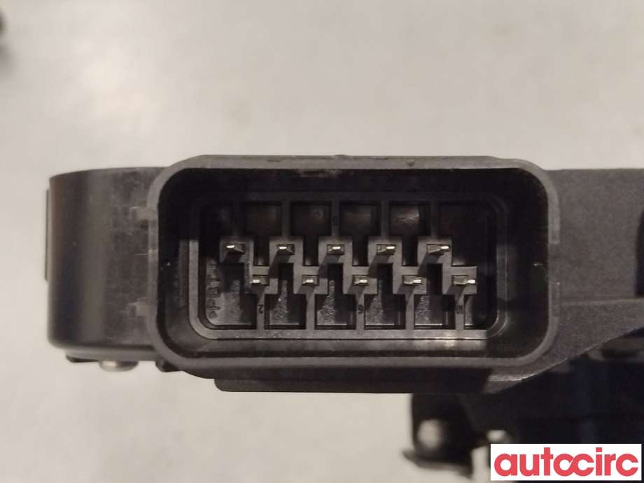 Låsekasse venstre foran til Ford Kuga 2008-2012 (Type I)  (FORD|1523321|8V4A-S21813-BA)