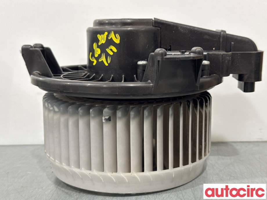 Varmeapparat motor til Mitsubishi Pajero 2000-2006 (Type III)  (MITSUBISHI|MR398725|AV272700-8105|)