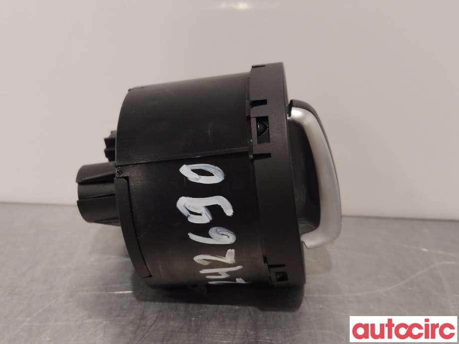 Bryter lys til VW Touran 2010-2015 (Type I, Fase 3)  (VOLKSWAGEN|3C8941431A|)