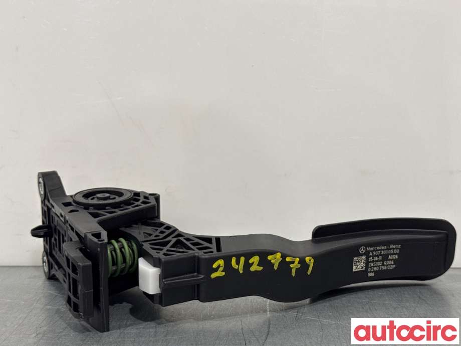 Pedal gass til Mercedes Vito 2014-->> (W447) (W447) (MERCEDES|A9073010500|028075502P)