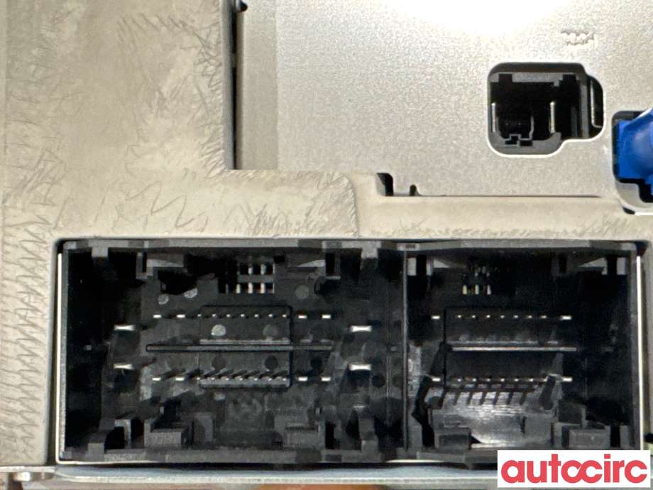 Bilstereo navigasjon til Mercedes Vito 2014-->> (W447) (W447) (MERCEDES|A1679002936|NTG7QMID|A1679001937)