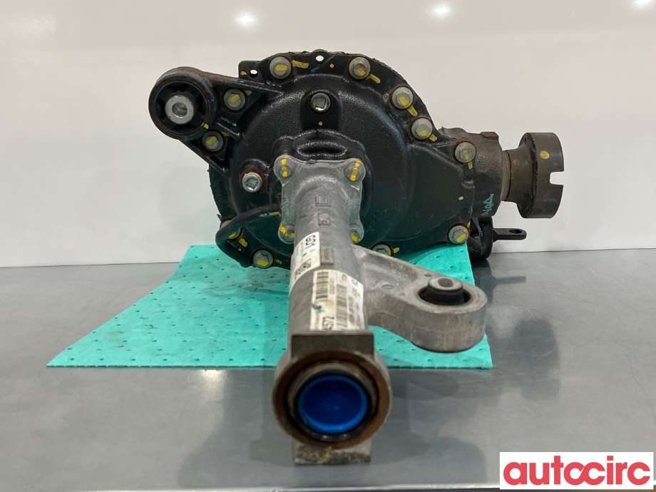 Kardang til Ford Ranger / Ranger Raptor 2015-2022  (FORD|2594845|MB3W3B079GDB)
