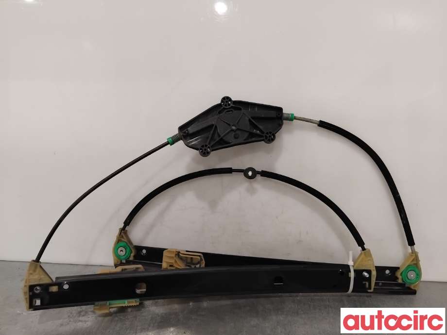 Ruteheis til Audi A4 2007-2014 (Type IV) (B8) (B8) (AUDI|8K0837461D|1021-937450-102|8K0837461E)