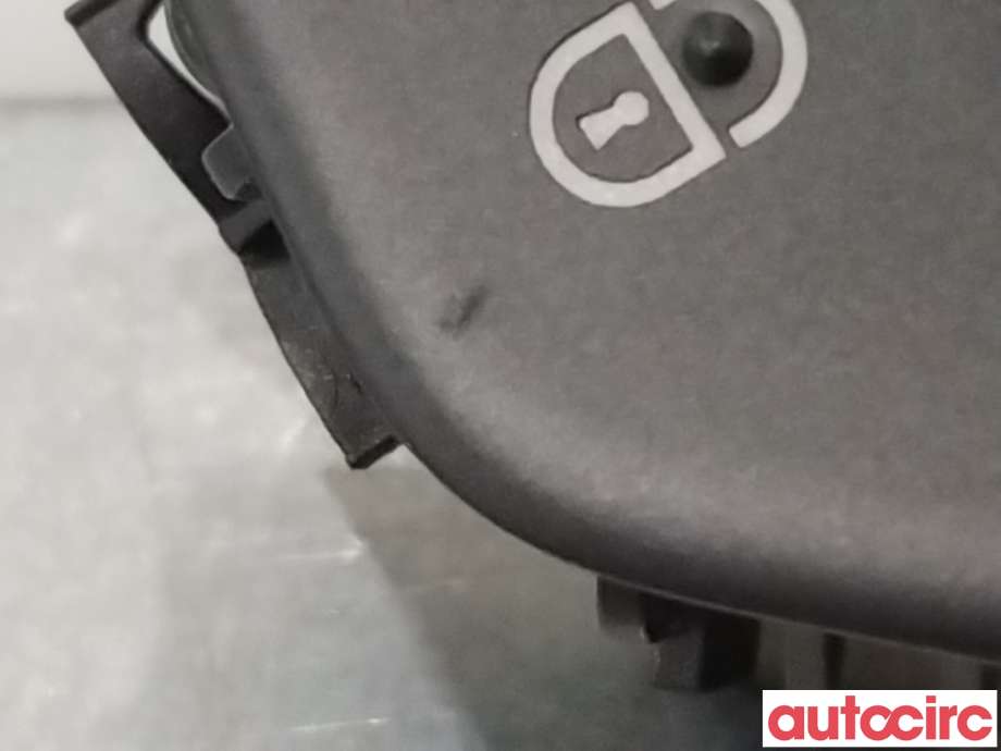 Bryter diverse til Mercedes Sprinter 2013-2018 (Fase 2) (906) (906) (MERCEDES|A2139059603)