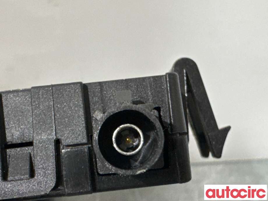 Diverse deler til Mercedes Vito 2014-->> (W447) (W447) (MERCEDES|A2389055000|)