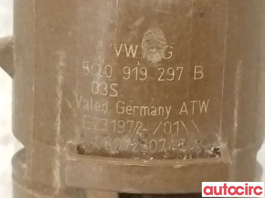 Parkeringssensor foran til VW Passat 2015-2019 (Fase 1) (B8) (B8) (VOLKSWAGEN|5Q0919297B)